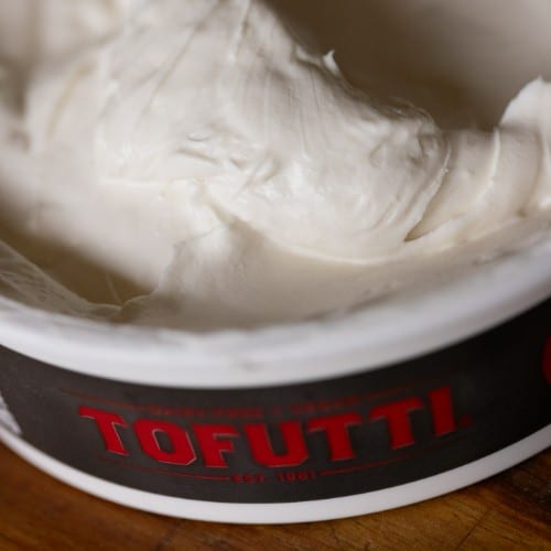 8 oz Tofutti Tub.